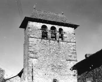 Eglise paroissiale Saint Paul de ROUMEGOUX 1960 45 FI19480 Le clocher (Cliché P. de Ribier).