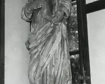 Statue : saint Paul église de Roumégoux - Cliché André Muzac. - N.et b. 1976 45 Fi 4031